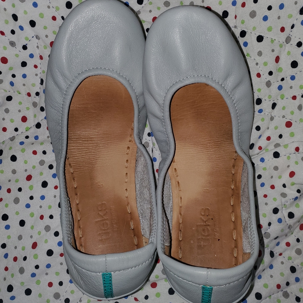 Cool Grey Tieks